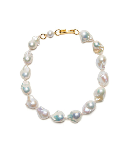 Estate Pearl Necklace In White